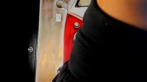 laura_serena online show from August 17, 2:11 pm