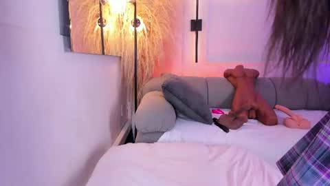 LauraCarther  online show from September 3, 5:38 pm