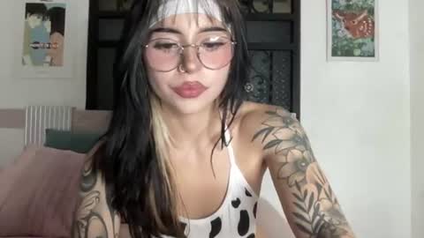 Elena online show from August 15, 5:11 am