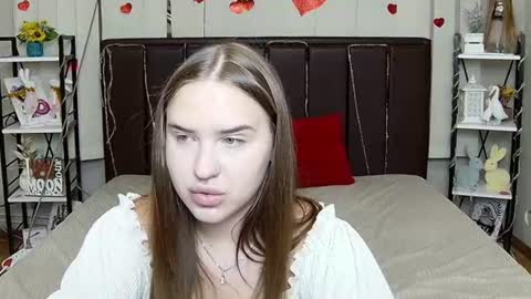 LauraHlot online show from August 16, 8:02 pm