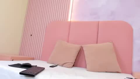 Lauraura2 online show from July 11, 3:56 am