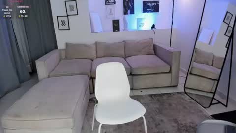 laureen_se online show from August 4, 7:16 am