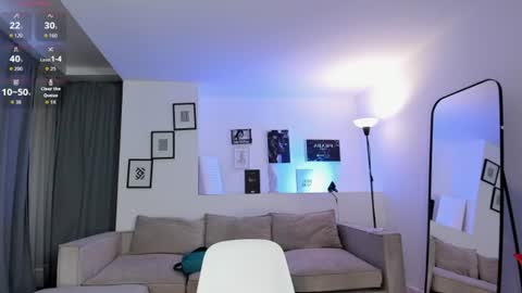 laureen_se online show from August 4, 10:34 am