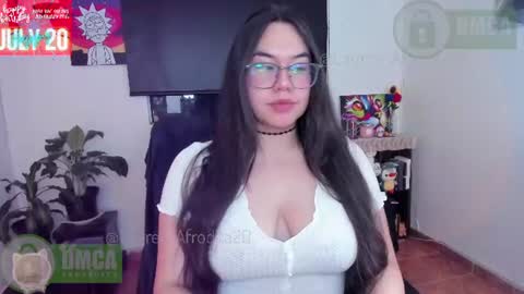  Im Lauren  independent model   online show from July 11, 9:37 am