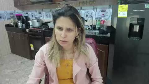 Lauren Independent model online show from August 4, 7:11 pm
