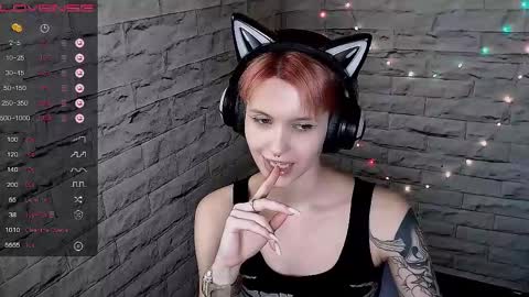 Eva online show from May 30, 7:26 pm