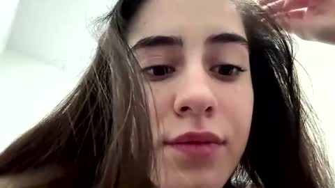 laurenadupuy online show from August 10, 6:42 pm