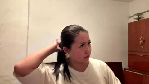 laurenawalt online show from August 14, 2:53 pm