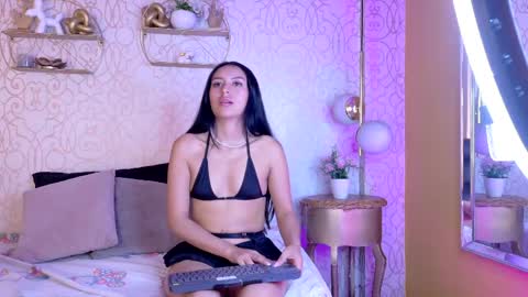 Lauren  online show from June 3, 9:18 pm