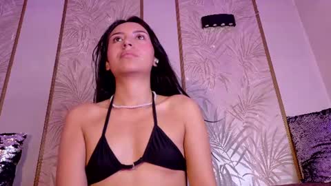 Lauren  online show from August 14, 8:01 pm