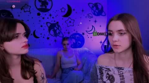 Laure online show from June 5, 10:20 am