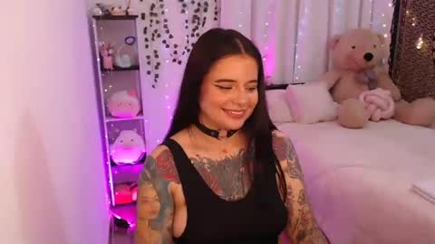 . online show from August 5, 6:44 am