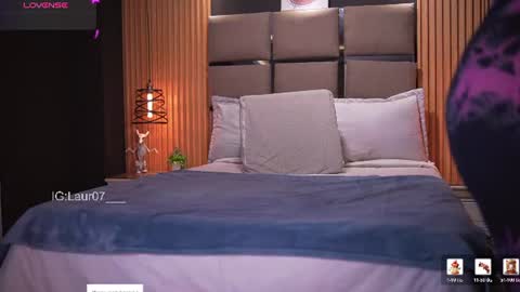 Lau Roberts online show from August 15, 2:37 am