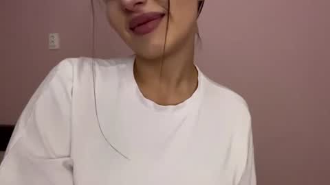 Leyla online show from August 30, 7:03 pm