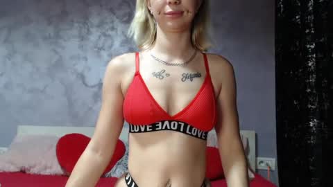lavy18 online show from August 11, 7:16 pm