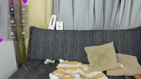 laylaah online show from August 9, 6:58 am