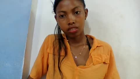 layah157855 online show from August 15, 8:40 am