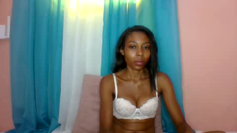 layannek online show from July 26, 7:46 am