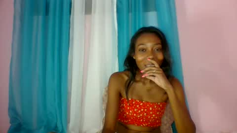 layannek online show from August 13, 7:33 am