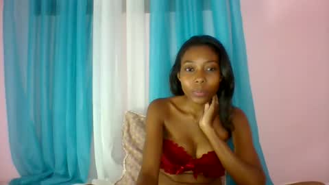 layannek online show from August 15, 8:07 am