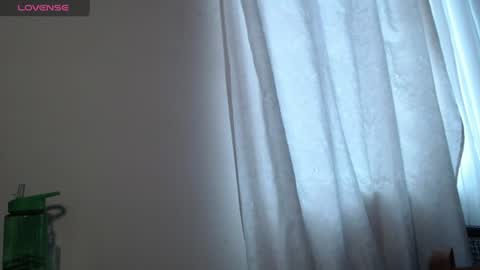 Layla online show from August 1, 4:02 pm