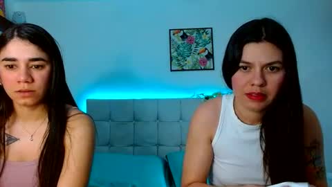 Lia and Rachel online show from August 16, 9:30 pm