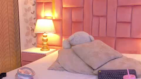 Lau online show from August 3, 10:50 pm