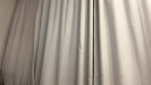 laylakiss  online show from August 12, 1:02 pm