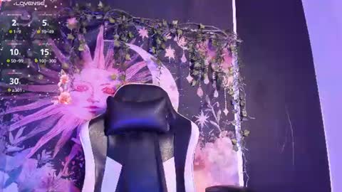 layra_66 online show from July 9, 3:17 pm