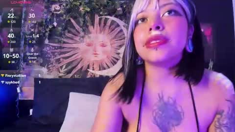 layra_66 online show from August 8, 5:35 pm