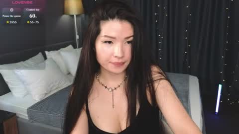 lea_apple online show from July 31, 4:52 am