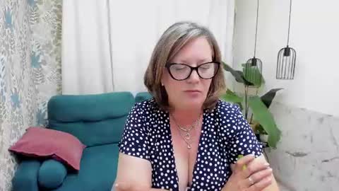 Lea online show from July 26, 11:15 am
