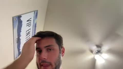 leaderzac online show from August 8, 12:43 am