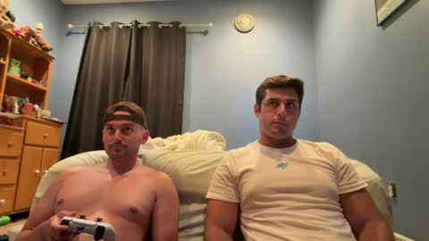 leaderzac online show from August 9, 2:23 am