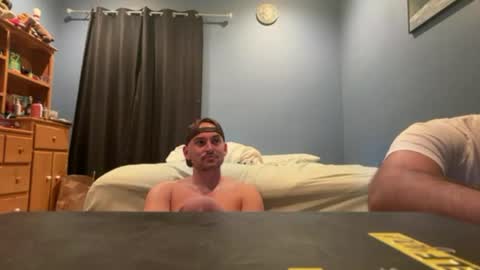 leaderzac online show from August 9, 4:46 am