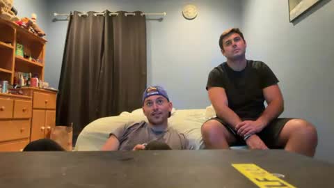 leaderzac online show from August 10, 1:40 am