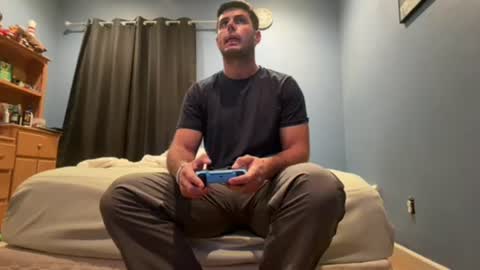 leaderzac online show from August 12, 12:46 am