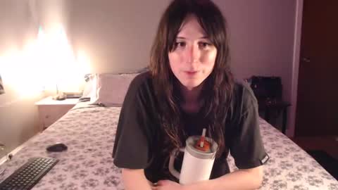 Leah Quinn online show from August 8, 6:35 am