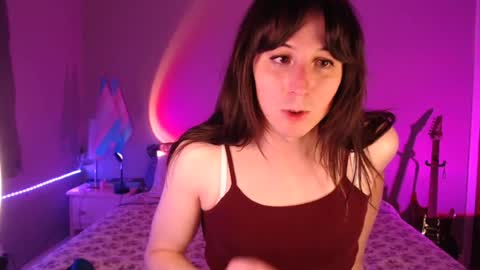 Leah Quinn online show from August 12, 3:09 am