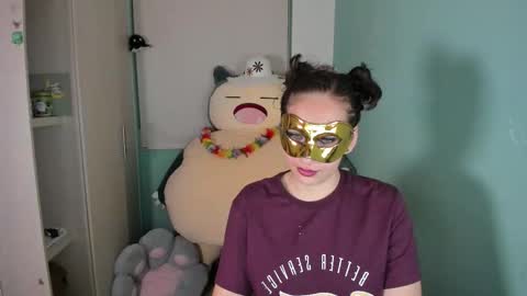 Laura online show from February 28, 3:26 am