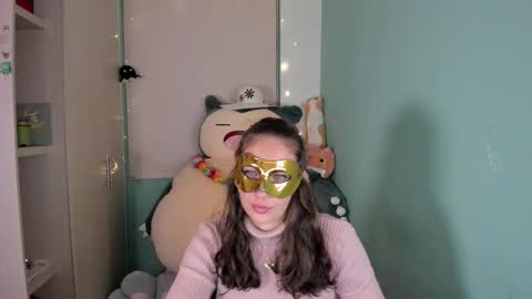 Laura online show from March 2, 12:34 pm