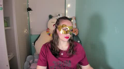 Laura online show from March 5, 12:12 pm