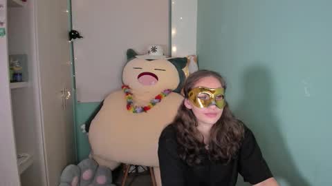Laura online show from March 12, 6:33 am