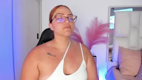 Leah  online show from August 15, 6:28 am