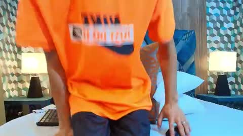 Lean online show from August 13, 12:24 am