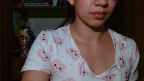 leanaalhub online show from August 4, 11:13 pm