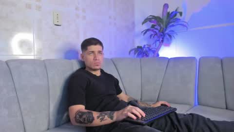 leandro_cooper online show from August 6, 3:49 am