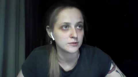 Lea online show from July 31, 9:42 pm