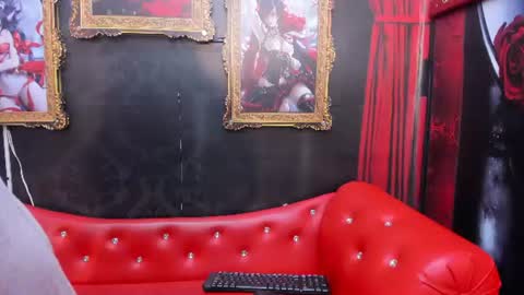 Call me Lea slave. online show from August 12, 9:22 am