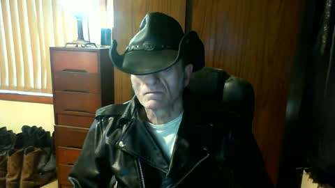leathergreaser online show from July 3, 11:40 pm